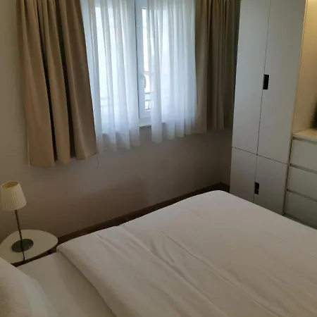 Dvor - Ap1, Ap2, Ap3