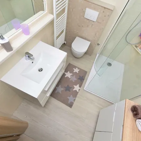 Dvor - Ap1, Ap2, Ap3 *