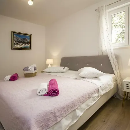 Lejlighed Dvor - Ap1, Ap2, Ap3 *