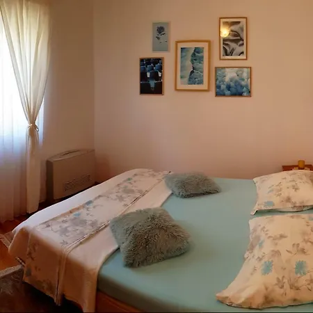 Dvor - Ap1, Ap2, Ap3 Lejlighed *