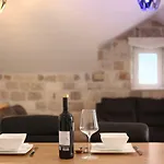 Dvor - Ap1, Ap2, Ap3 באסקה וודה