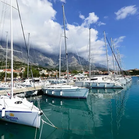 Dvor - Ap1, Ap2, Ap3