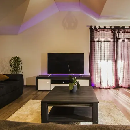 Daire Dvor - Ap1, Ap2, Ap3 Baška Voda