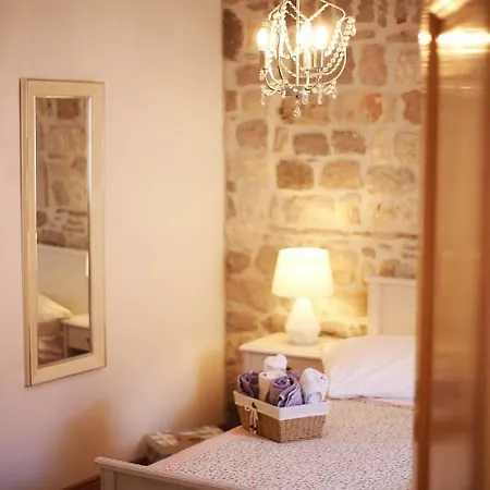 Dvor - Ap1, Ap2, Ap3 Daire *